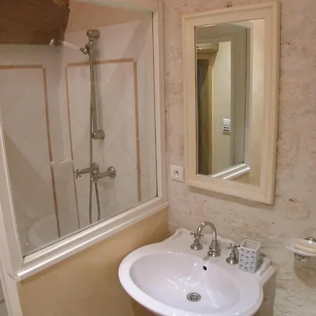 Amazing In With Kitchen